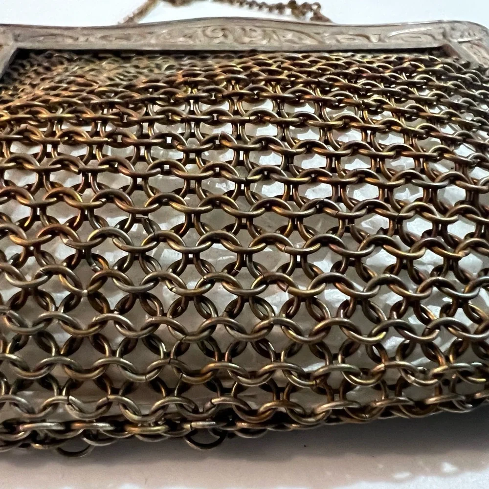 Antique Victorian Ornate Frame Metal Mesh Purse Bag - Picture 4 of 11
